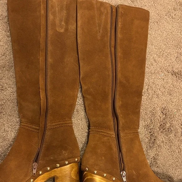 Matisse Suede Knee-High Boots - Picture 4 of 6